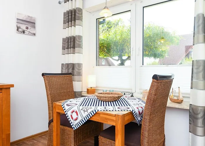 Friesengold Im Haus Kluntje * Нойхарлингерзиль